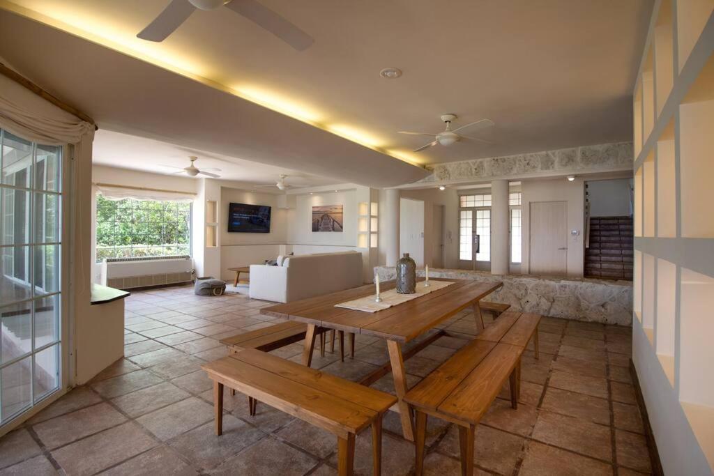 El Meco Beachfront & Private Pool Villa By Casa Paraiso Канкун Екстер'єр фото